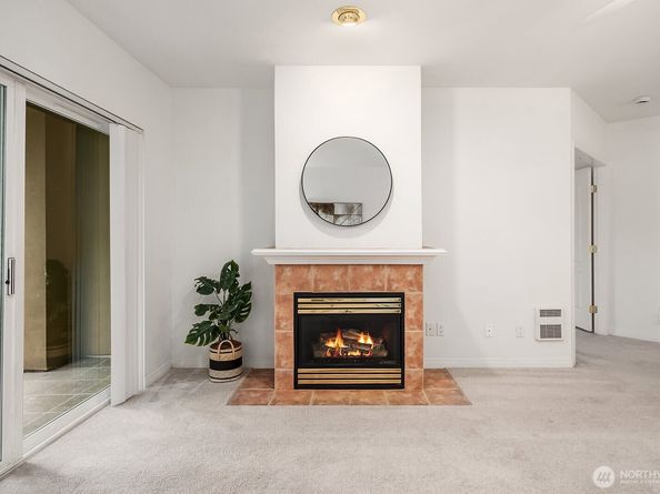 12439 NE Totem Lake Way 106, Kirkland WA 98034