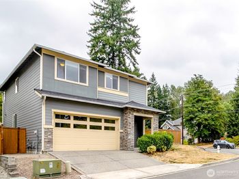 7728 NE 151st Lane