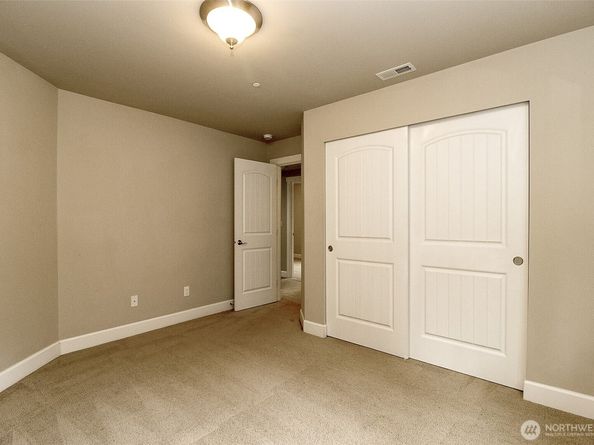 7728 NE 151st Lane, Kenmore WA 98028