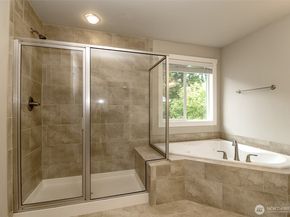 7728 NE 151st Lane, Kenmore WA 98028