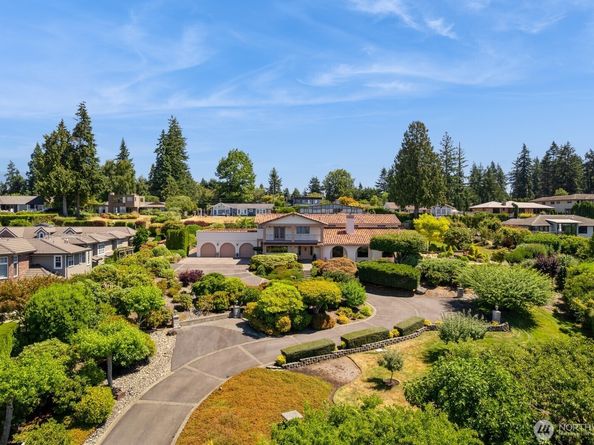 18306 Ridgefield Road NW, Shoreline WA 98177