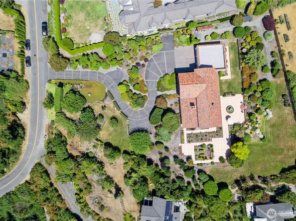 18306 Ridgefield Road NW, Shoreline WA 98177