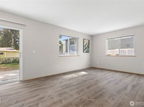 3615 Auburn Way S B, Auburn WA 98092