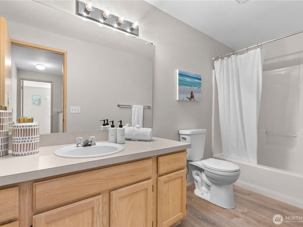 3615 Auburn Way S B, Auburn WA 98092