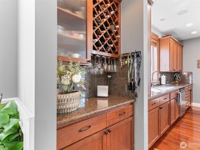 6743 SE 2nd St., Renton WA 98059