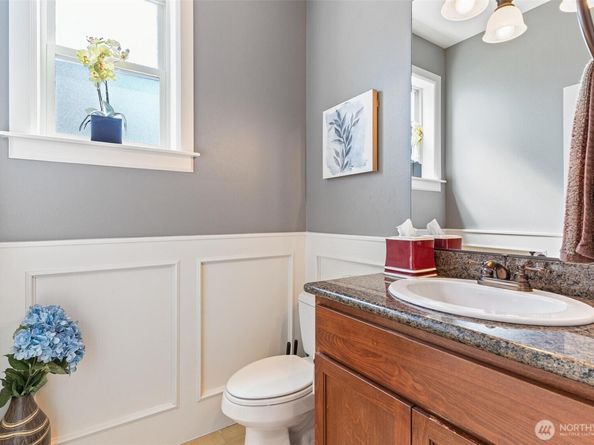 6743 SE 2nd St., Renton WA 98059