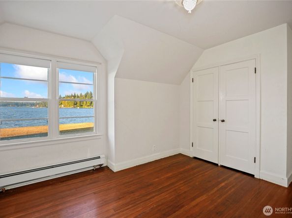 3026 Marine Drive, Bremerton WA 98312