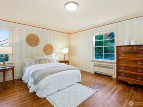 3026 Marine Drive, Bremerton WA 98312