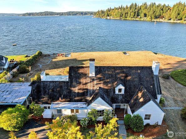 3026 Marine Drive, Bremerton WA 98312