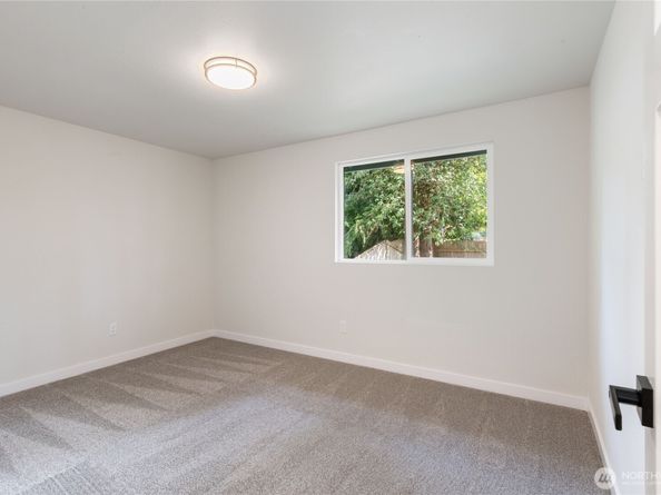 7611 NE Beachwood Avenue, Poulsbo WA 98370