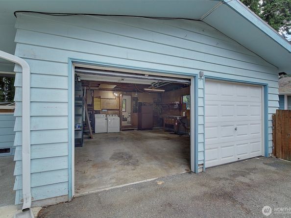 14200 105th Avenue NE, Kirkland WA 98034