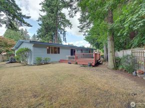 14200 105th Avenue NE, Kirkland WA 98034