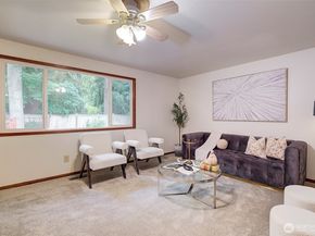 14200 105th Avenue NE, Kirkland WA 98034