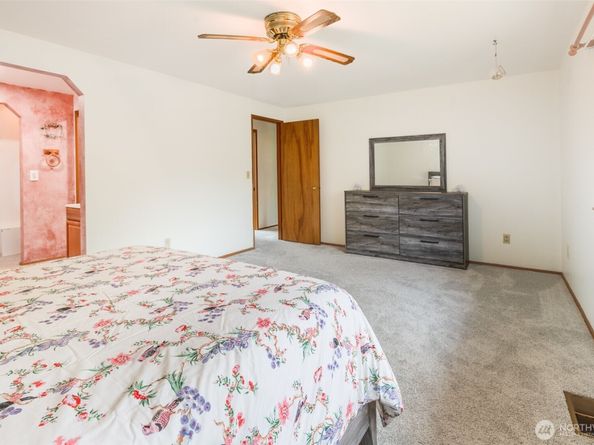 3709 S 284th Place, Auburn WA 98001