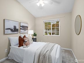 13105 102nd Lane NE 1, Kirkland WA 98034