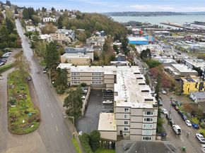 2253 Gilman Drive W 505, Seattle WA 98119