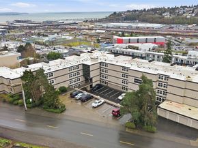 2253 Gilman Drive W 505, Seattle WA 98119