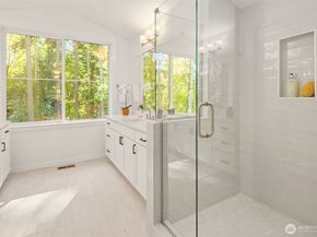 13468 (HS 9) NE 112th Place, Redmond WA 98052