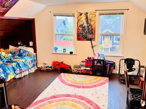 1621 Baker Avenue, Everett WA 98201