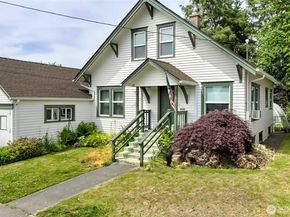 1621 Baker Avenue, Everett WA 98201