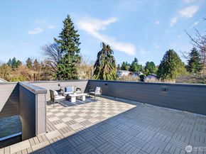 5514 25th Avenue NE B, Seattle WA 98105