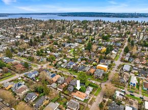 2614 E Pike Street, Seattle WA 98122