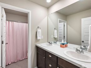 980 Thrush Court SE, Port Orchard WA 98366