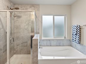 980 Thrush Court SE, Port Orchard WA 98366