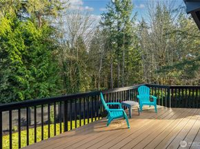 62 165th Avenue SE, Bellevue WA 98008