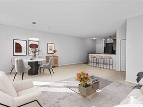 1736 10th Avenue NE C205, Issaquah WA 98029