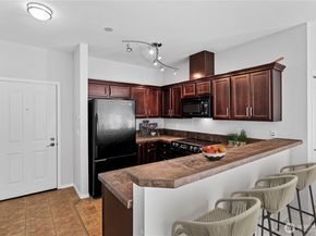 1736 10th Avenue NE C205, Issaquah WA 98029