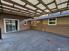 13676 197th Avenue SE, Renton WA 98059