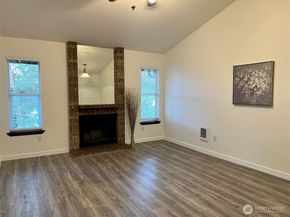 11527 Highway 99 A304, Everett WA 98204