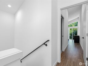 3307 Wetmore Avenue S B, Seattle WA 98144