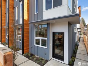 3307 Wetmore Avenue S B, Seattle WA 98144