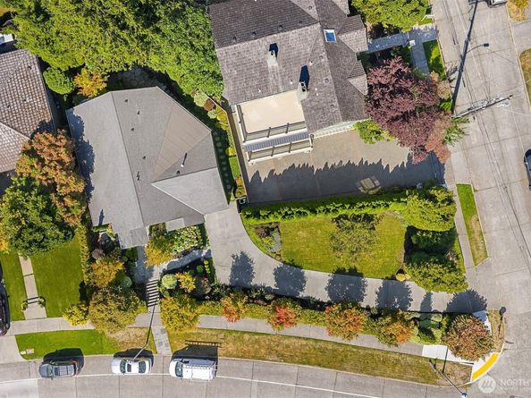 3449 Magnolia Boulevard W, Seattle WA 98199