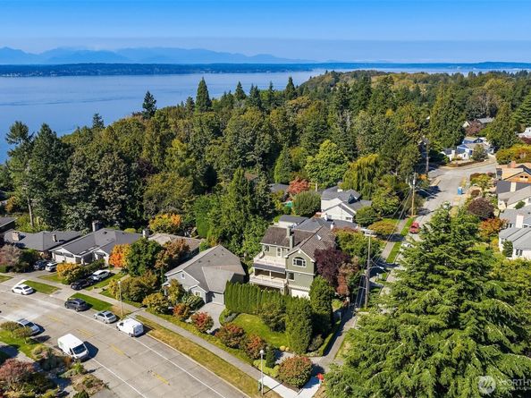 3449 Magnolia Boulevard W, Seattle WA 98199