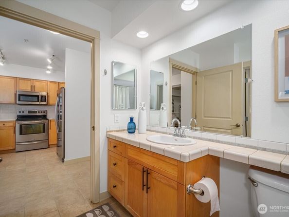 1545 NW 57th Street 231, Seattle WA 98107