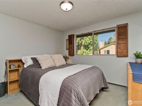 4226 S 247th Court, Kent WA 98032