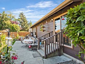 4226 S 247th Court, Kent WA 98032