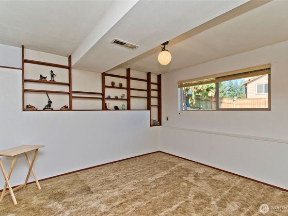 4226 S 247th Court, Kent WA 98032
