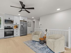 11504 Sand Point Way NE, Seattle WA 98125