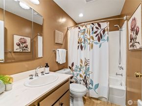 2358 NW 73rd Street, Seattle WA 98117