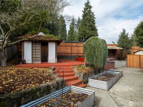 12011 SE 157th Place, Renton WA 98058