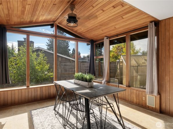 12011 SE 157th Place, Renton WA 98058
