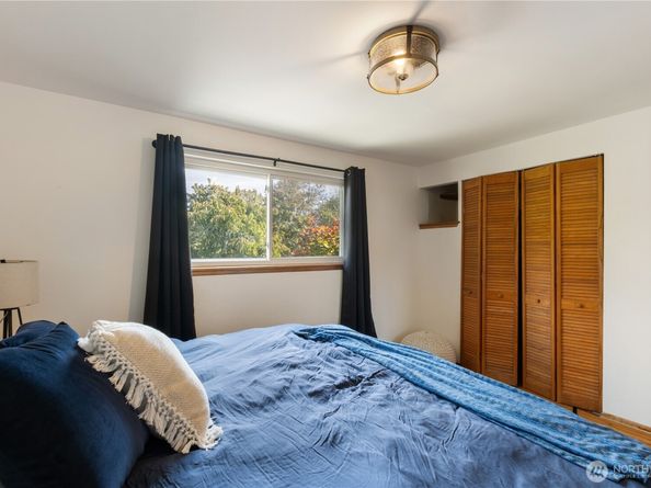 12011 SE 157th Place, Renton WA 98058