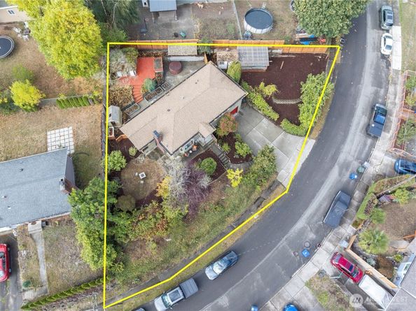 12011 SE 157th Place, Renton WA 98058