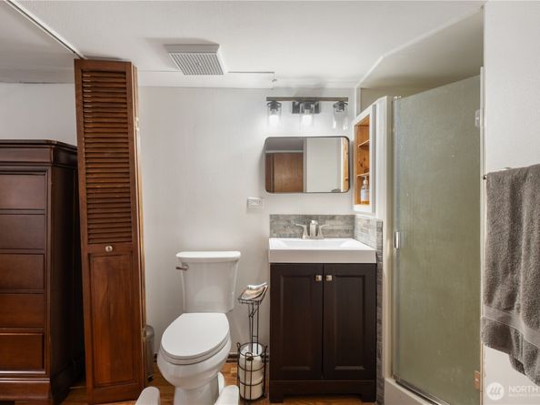 12011 SE 157th Place, Renton WA 98058