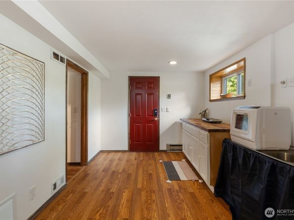 12011 SE 157th Place, Renton WA 98058