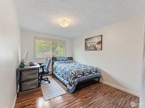 10107 Meridian Avenue, Everett WA 98208